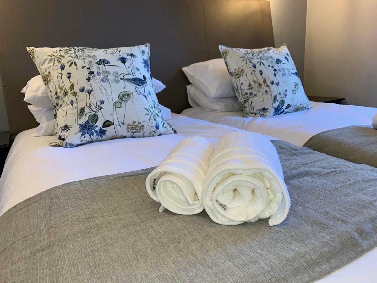 Oyster Lagoon Villa - Luxurious 2 Bed Apartment In Knysna Exteriér fotografie